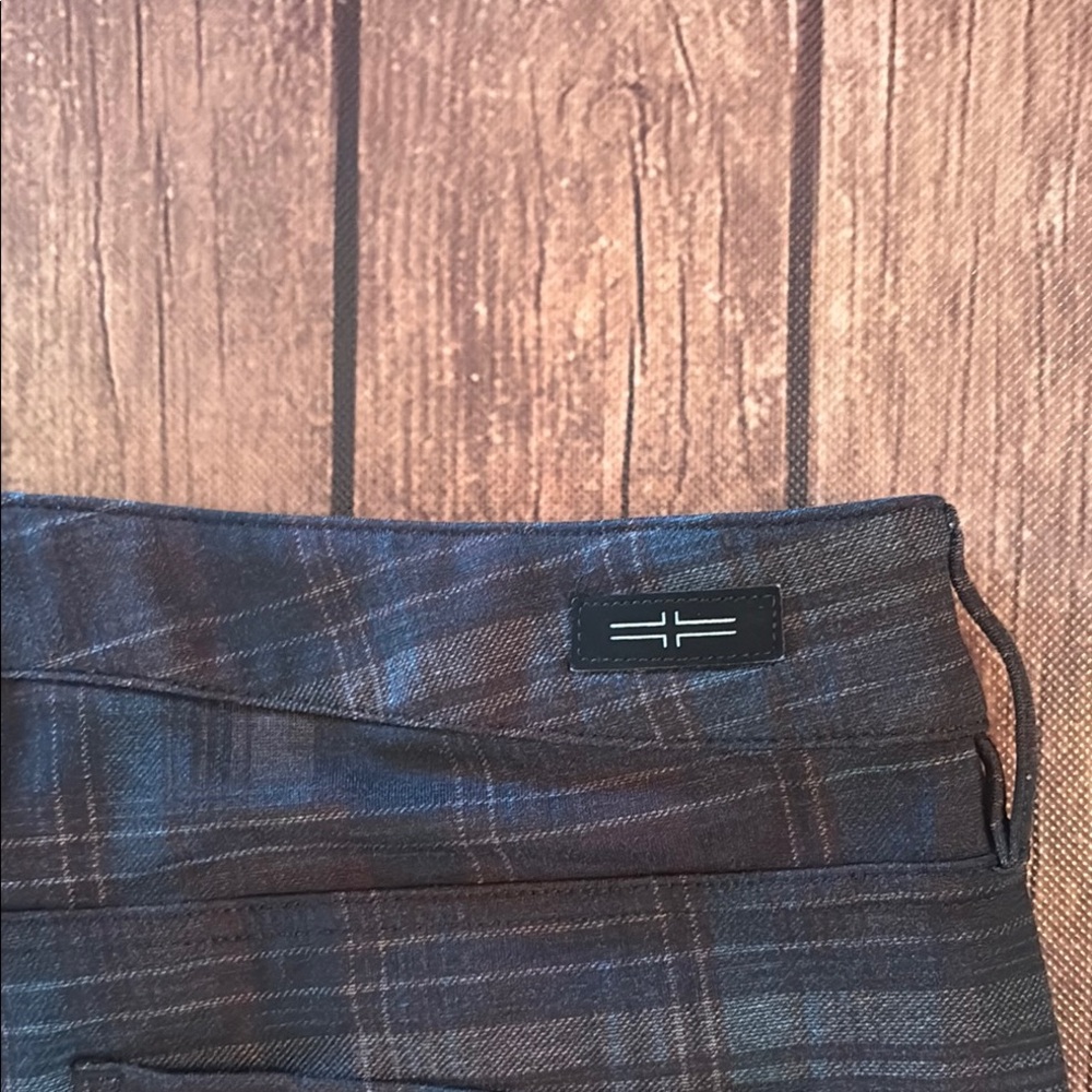 Liverpool Ponte Knit Pull On Dark Plaid Trousers Sz 10/30 - Picture 6 of 6